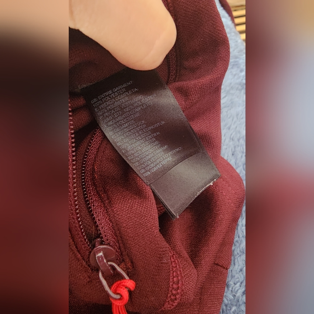 The North Face fitted high collar women's sweater jacket